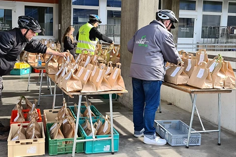 livraison haut droite